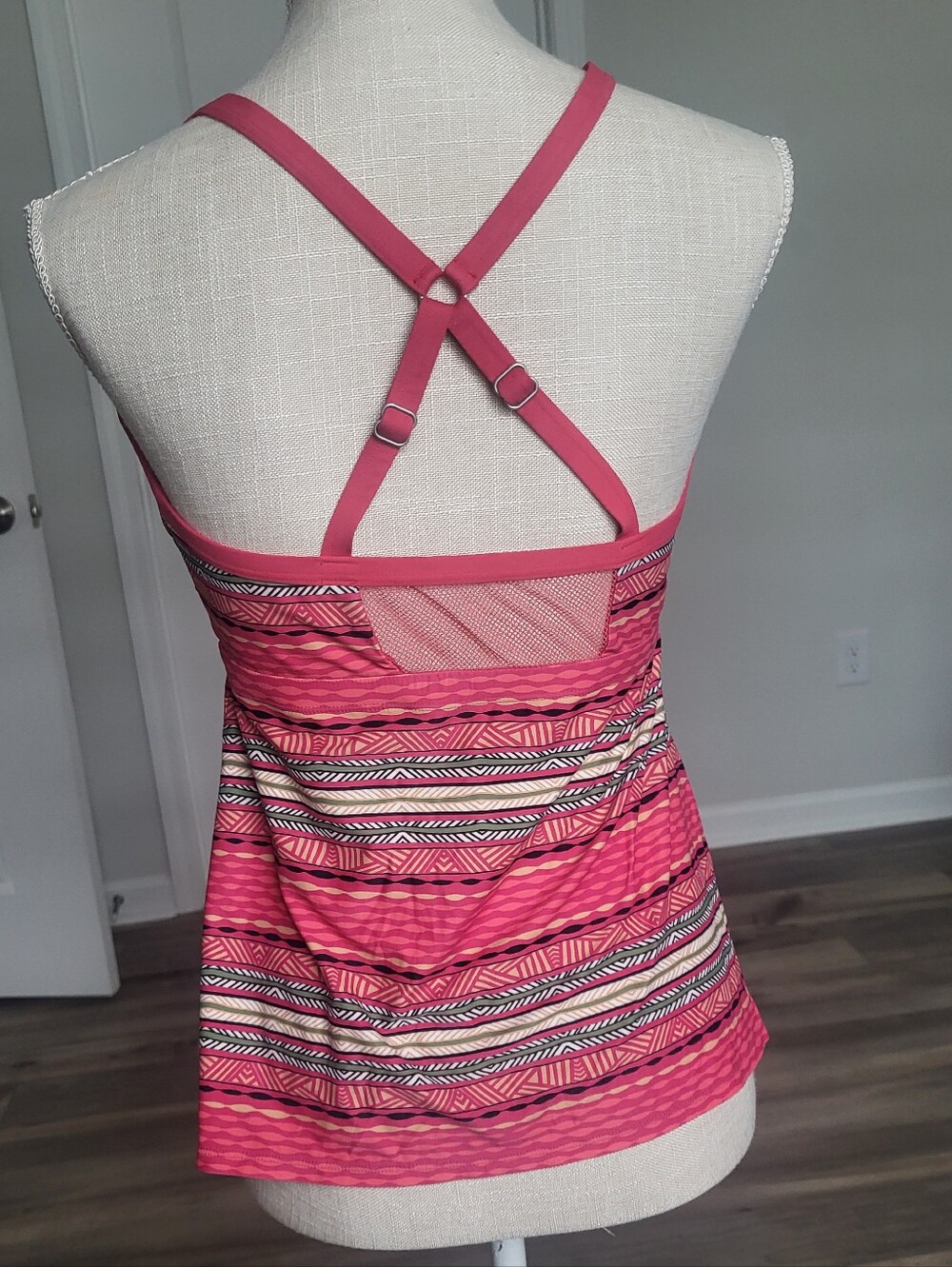 Tankini Set - Picture 3 of 8
